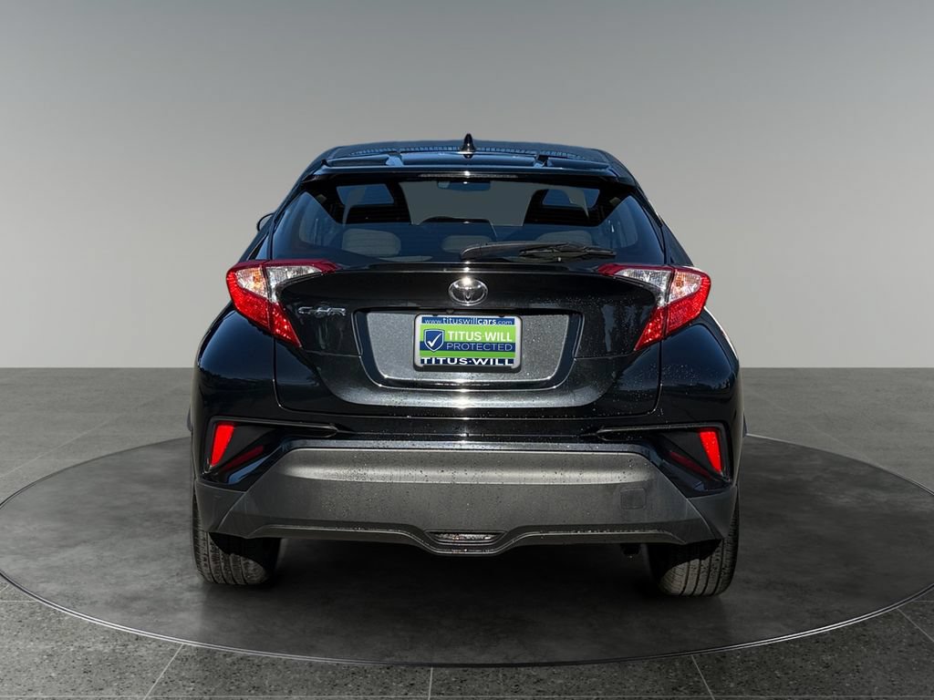 Used 2019 Toyota C-HR XLE FWD image 9