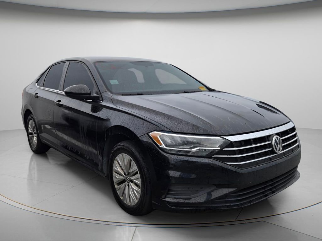 Used 2019 Volkswagen Jetta S w/ Driver Assistance Package FWD image 4