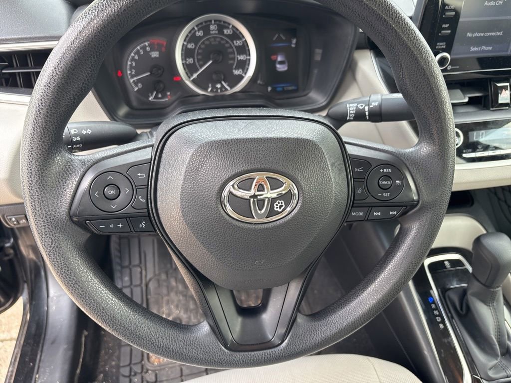 Used 2022 Toyota Corolla LE image 14