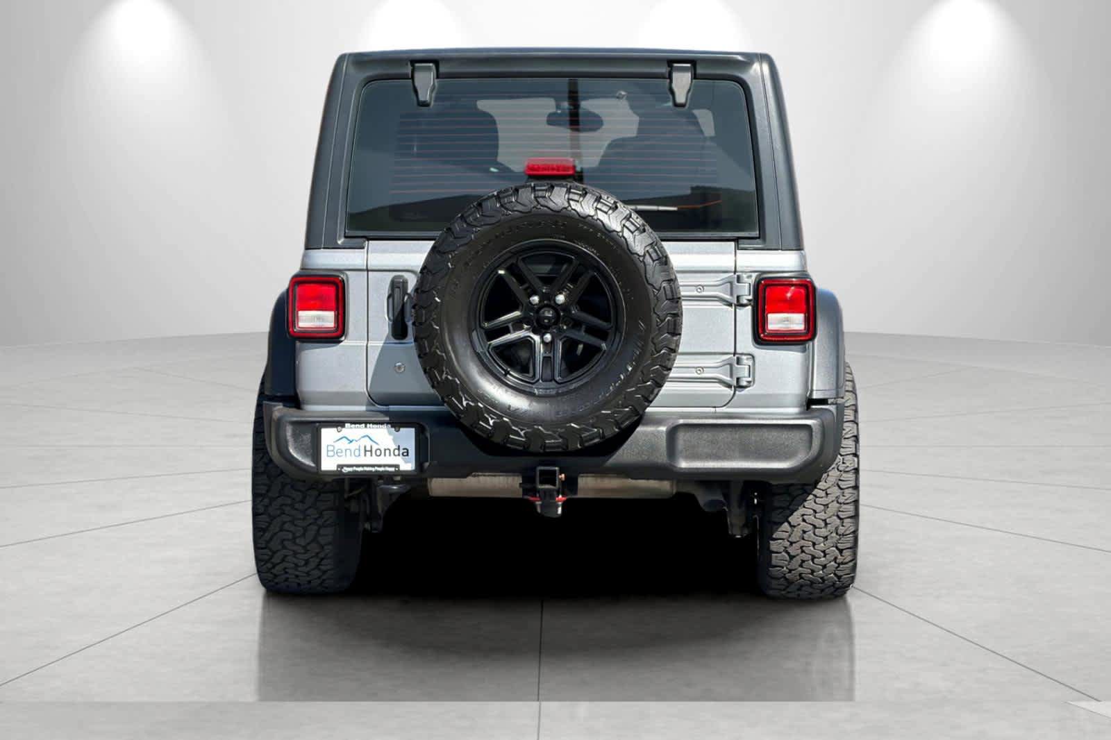 Used 2018 Jeep Wrangler Unlimited Sport AWD/4WD image 7