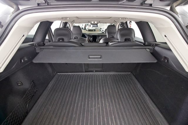 Certified 2023 Volvo XC60 B6 Ultimate w/ Climate Package AWD/4WD image 23