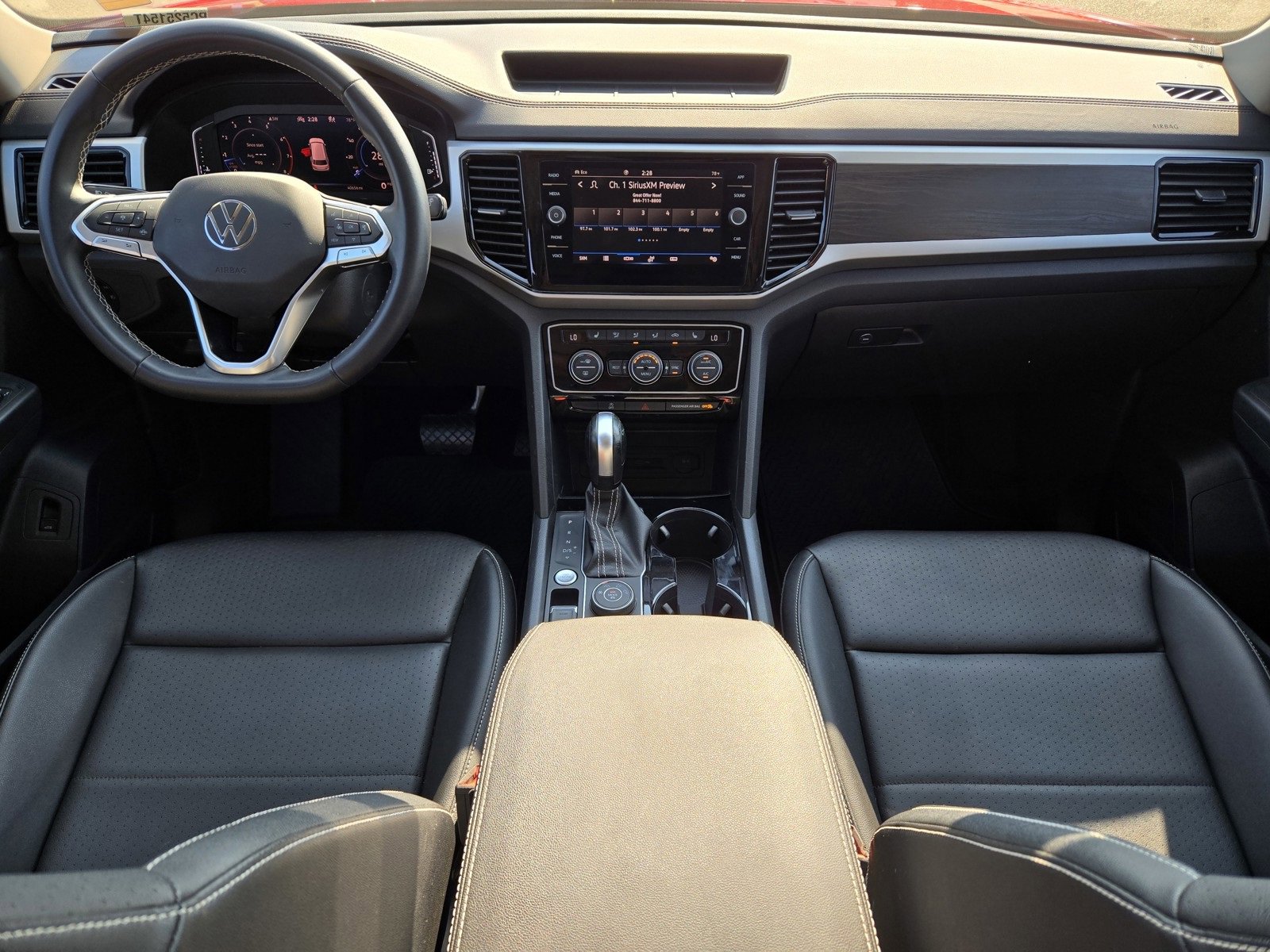 Used 2023 Volkswagen Atlas SE image 11