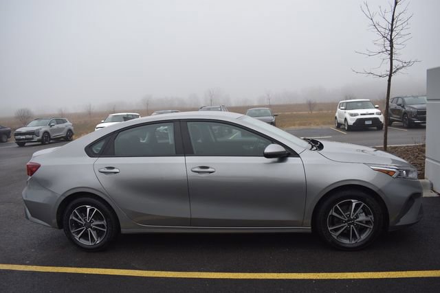 Certified 2023 Kia Forte LXS image 2