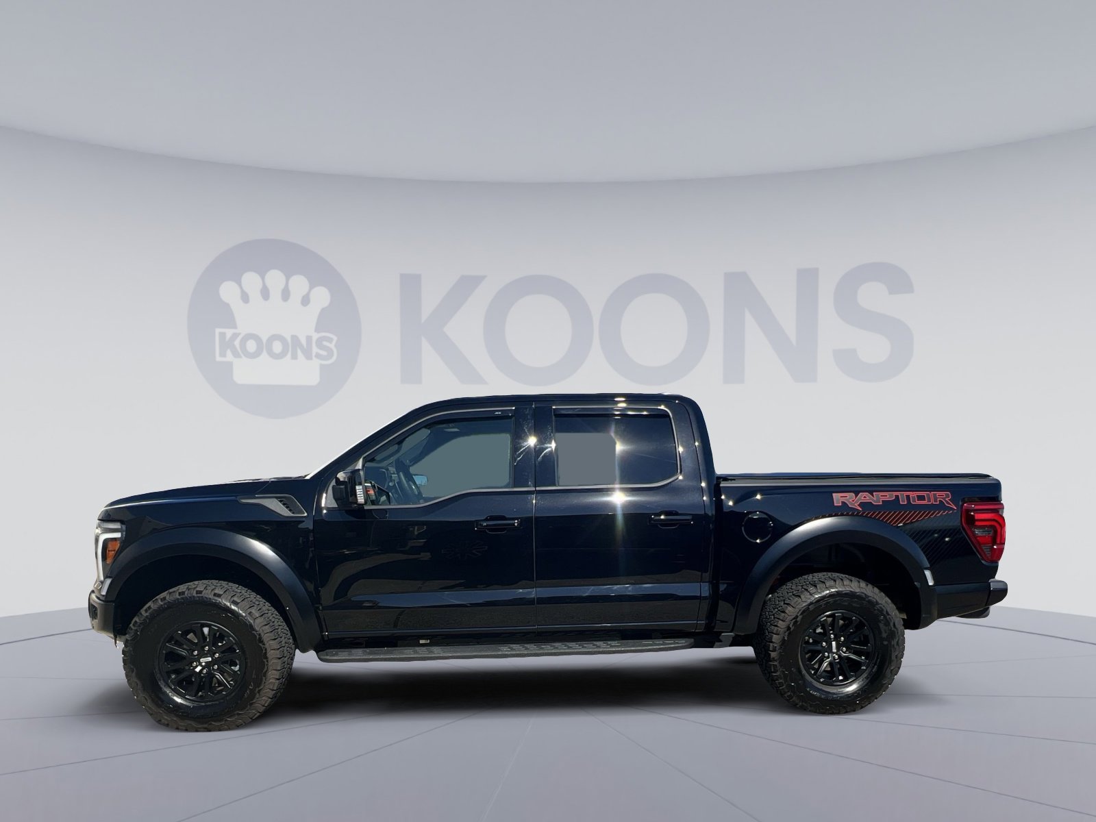 Used 2025 Ford F150 Raptor image 2