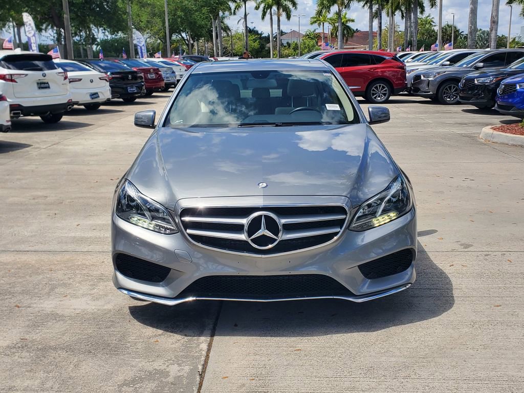 Used 2014 Mercedes-Benz E 350 4MATIC Sedan image 2