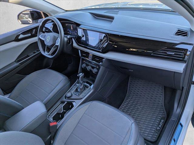Used 2024 Volkswagen Taos SE image 18