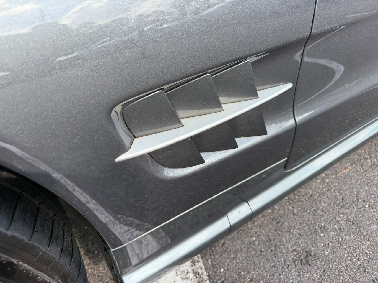 Used 2012 Mercedes-Benz SL 550 image 13