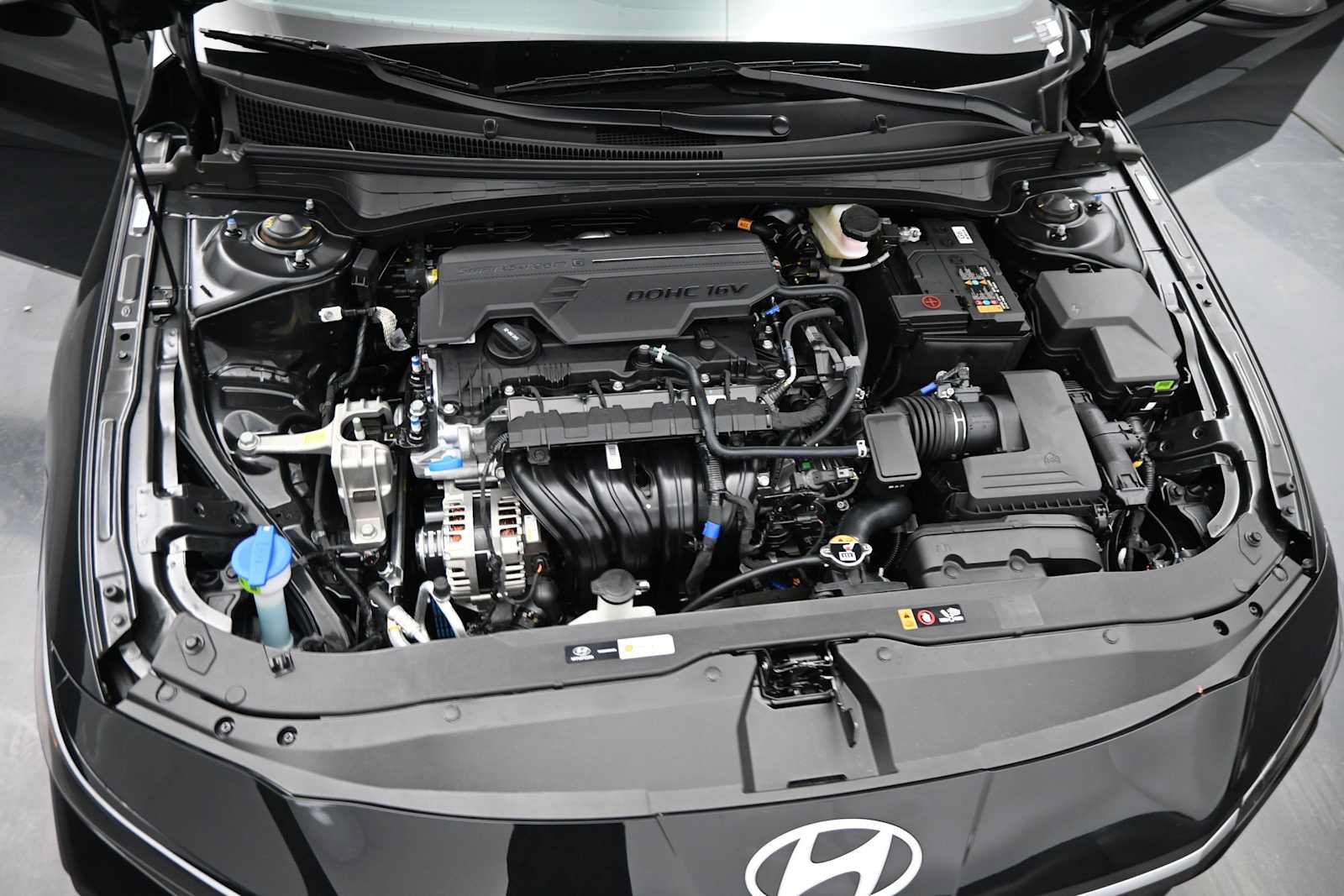 New 2026 Hyundai Elantra SEL Sport FWD image 25