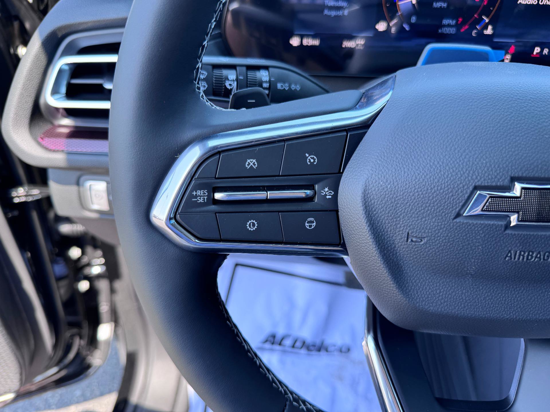 New 2026 Chevrolet Traverse Z71 w/ Enhanced Driving Package AWD/4WD image 27