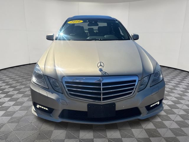 Used 2010 Mercedes-Benz E 550 4MATIC Sedan image 8