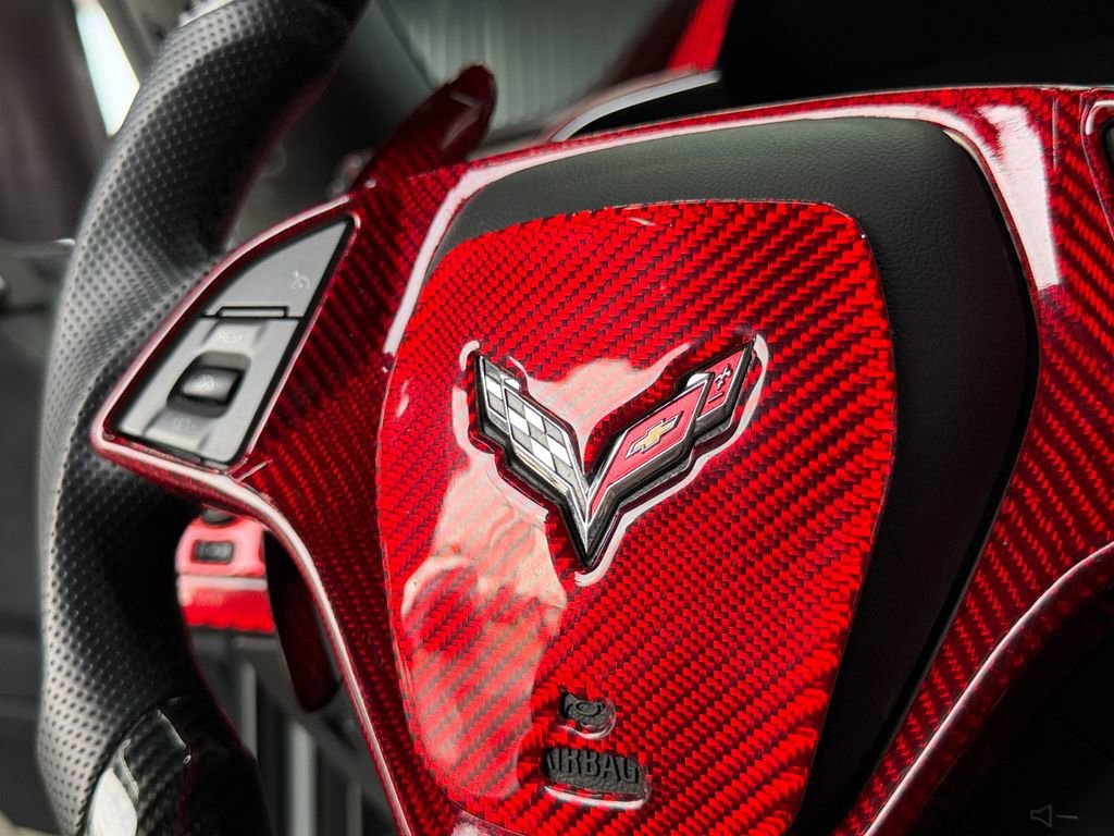 Used 2016 Chevrolet Corvette Z06 w/ 3LZ Preferred Equipment Group image 17