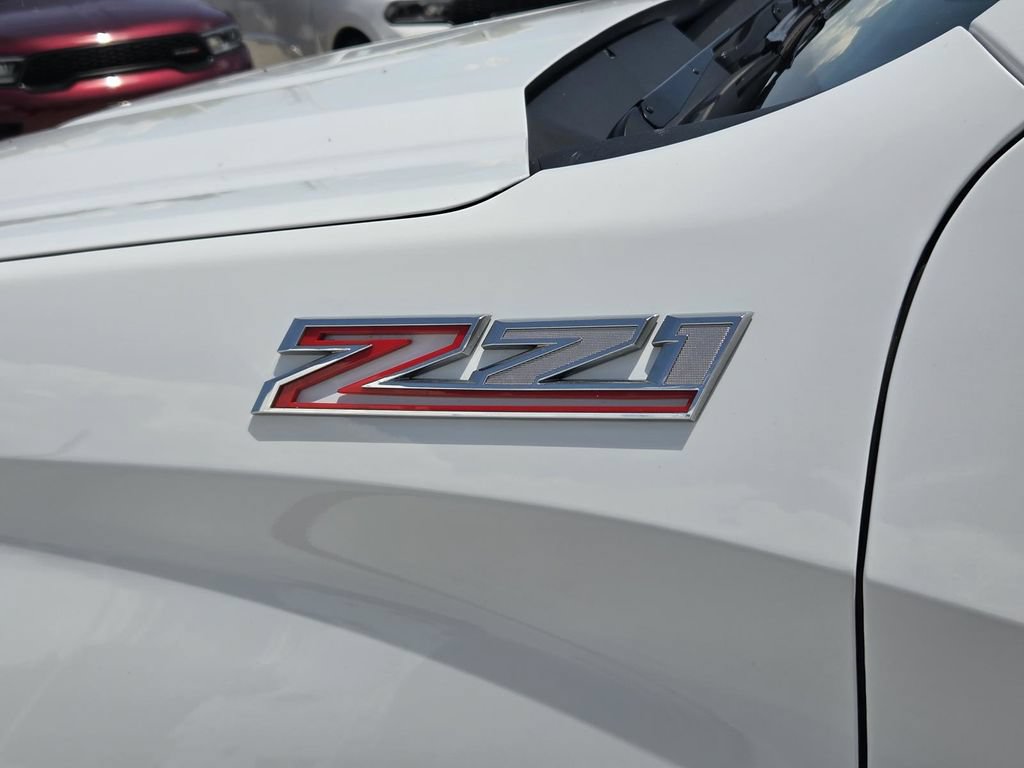 Used 2023 Chevrolet Silverado 1500 LT w/ Z71 Off-Road Package AWD/4WD image 34