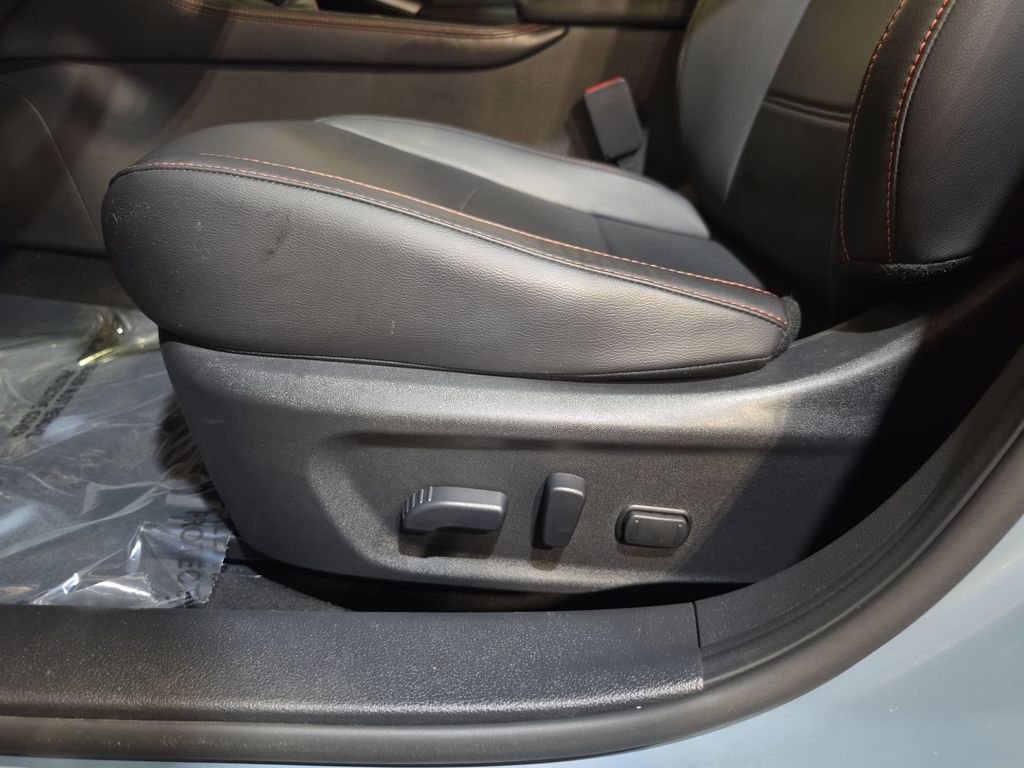 Used 2024 Nissan Sentra SR w/ SR Premium Package FWD image 14