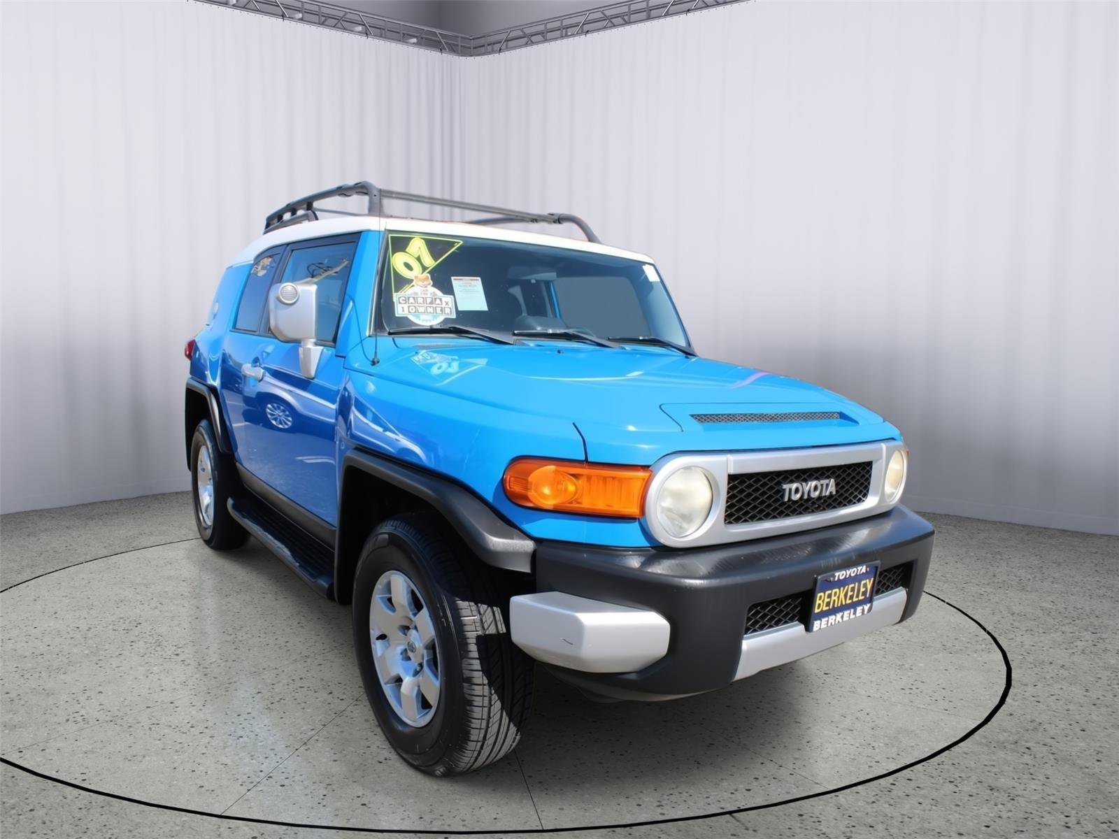 Used 2007 Toyota FJ Cruiser 4WD image 1
