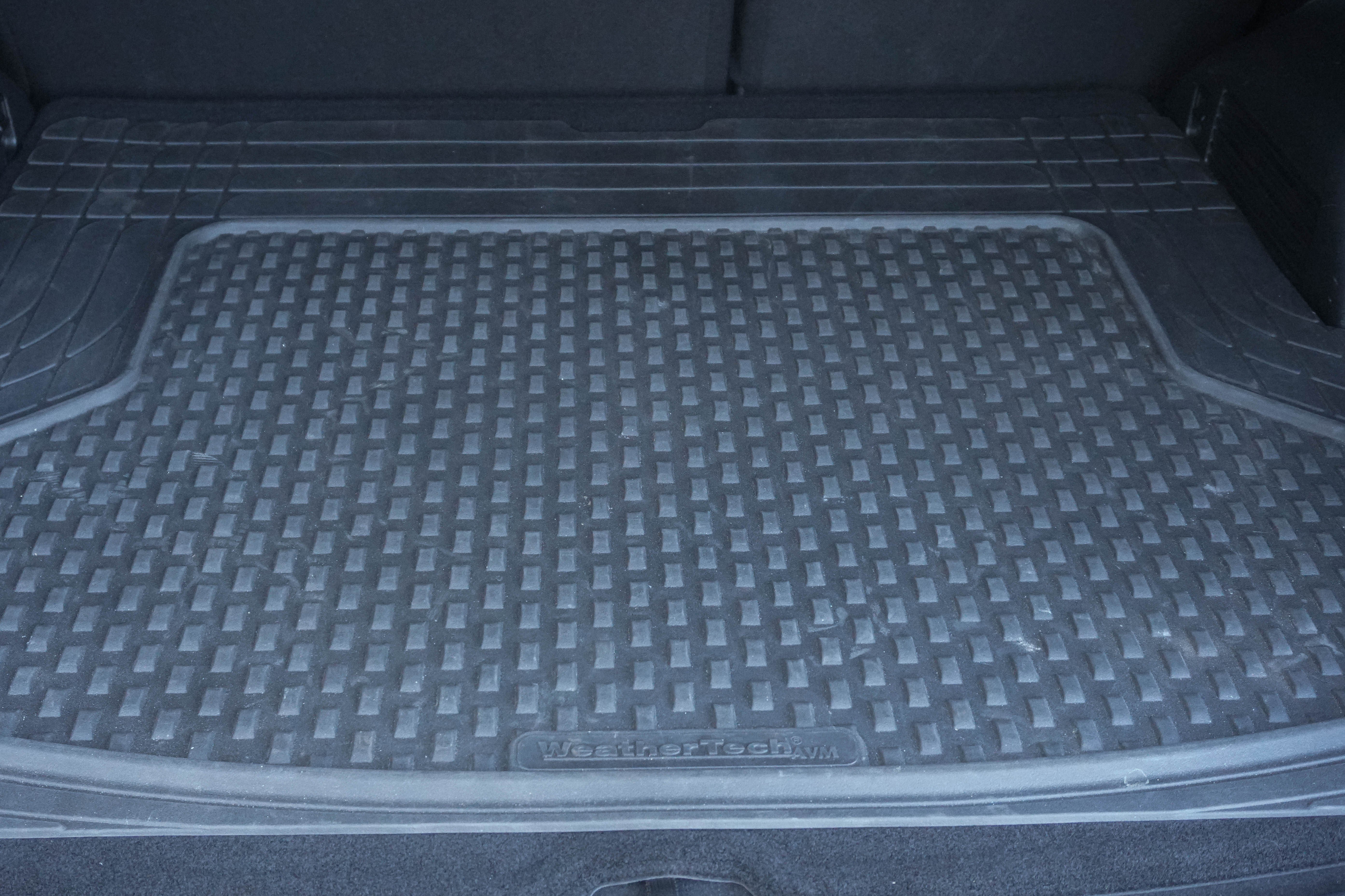 Used 2021 Hyundai Santa Fe Limited w/ Cargo Package image 34