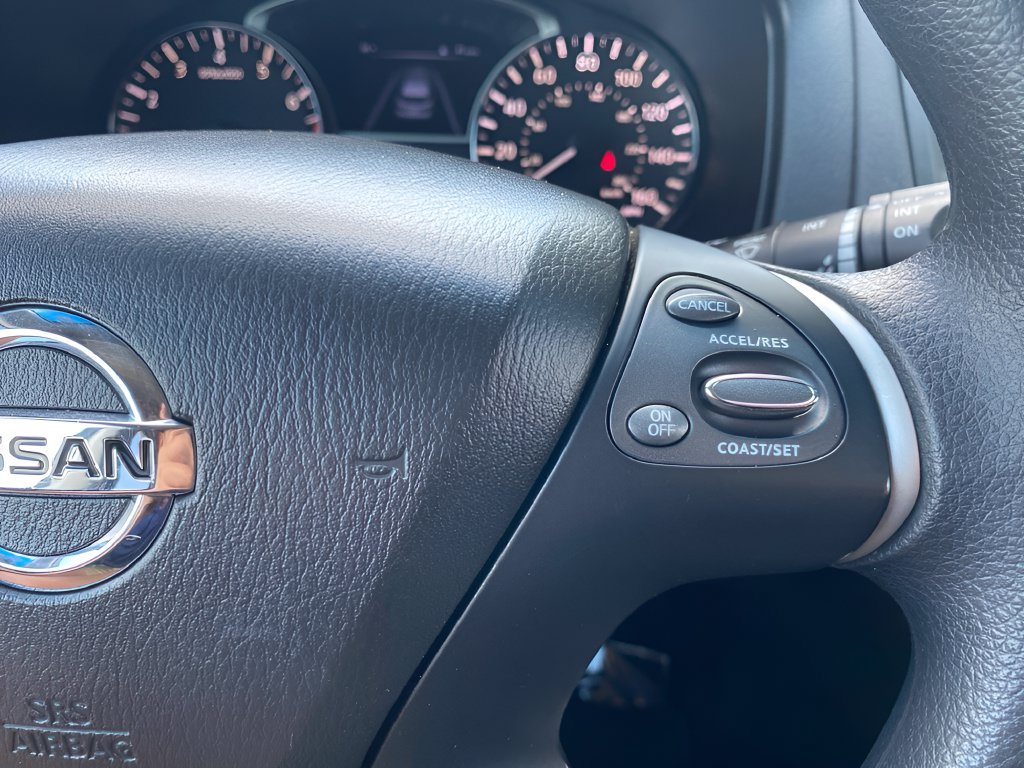 Used 2015 Nissan Pathfinder S FWD image 20