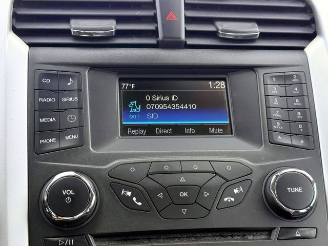 Used 2016 Ford Fusion SE AWD/4WD image 28