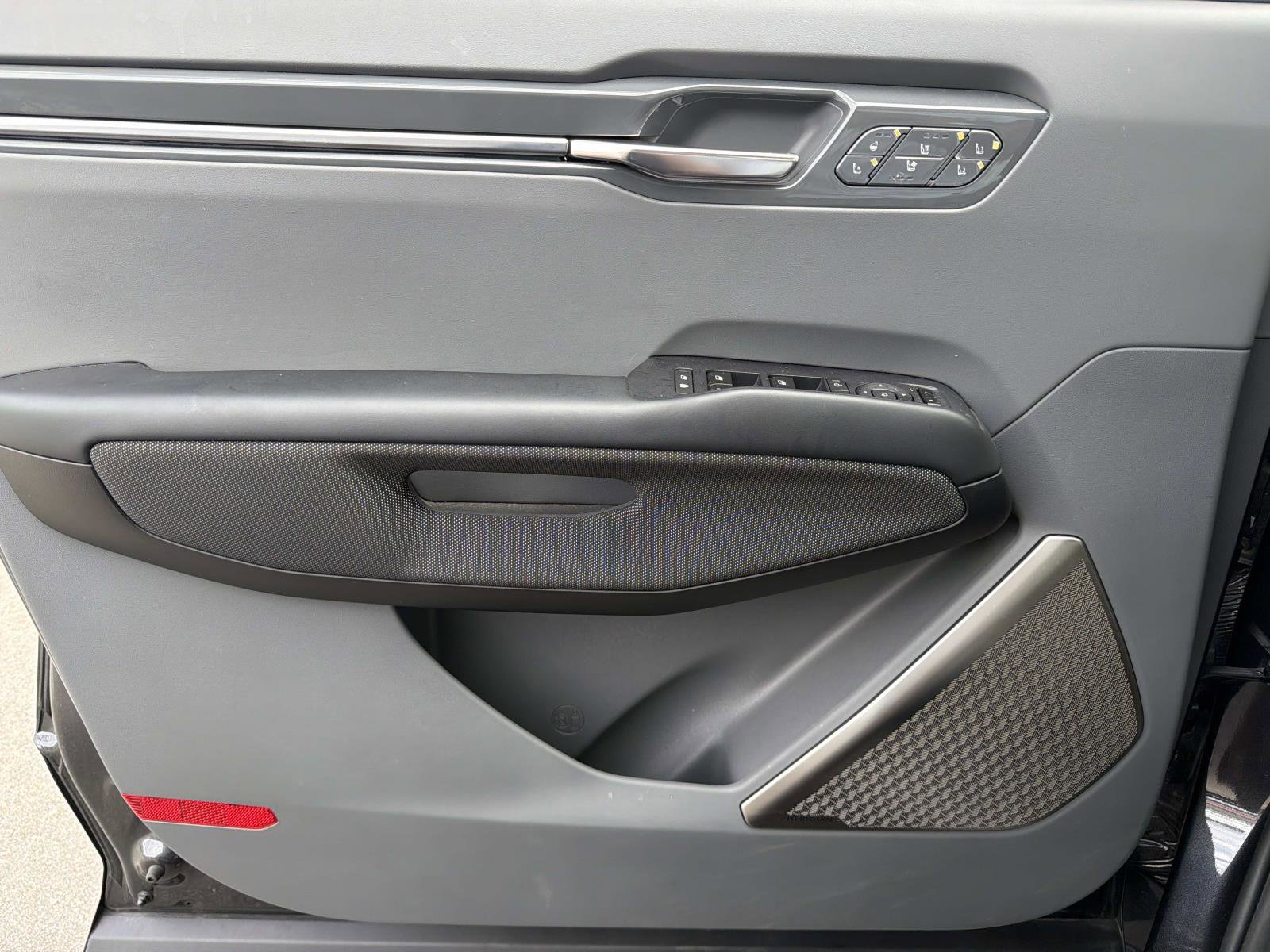 Used 2025 Kia EV9 GT-Line image 17