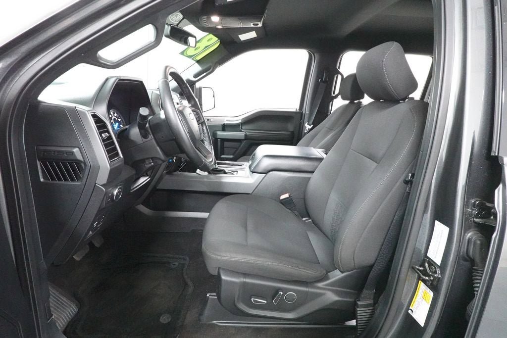 Used 2018 Ford F150 XLT w/ Equipment Group 302A Luxury AWD/4WD image 24