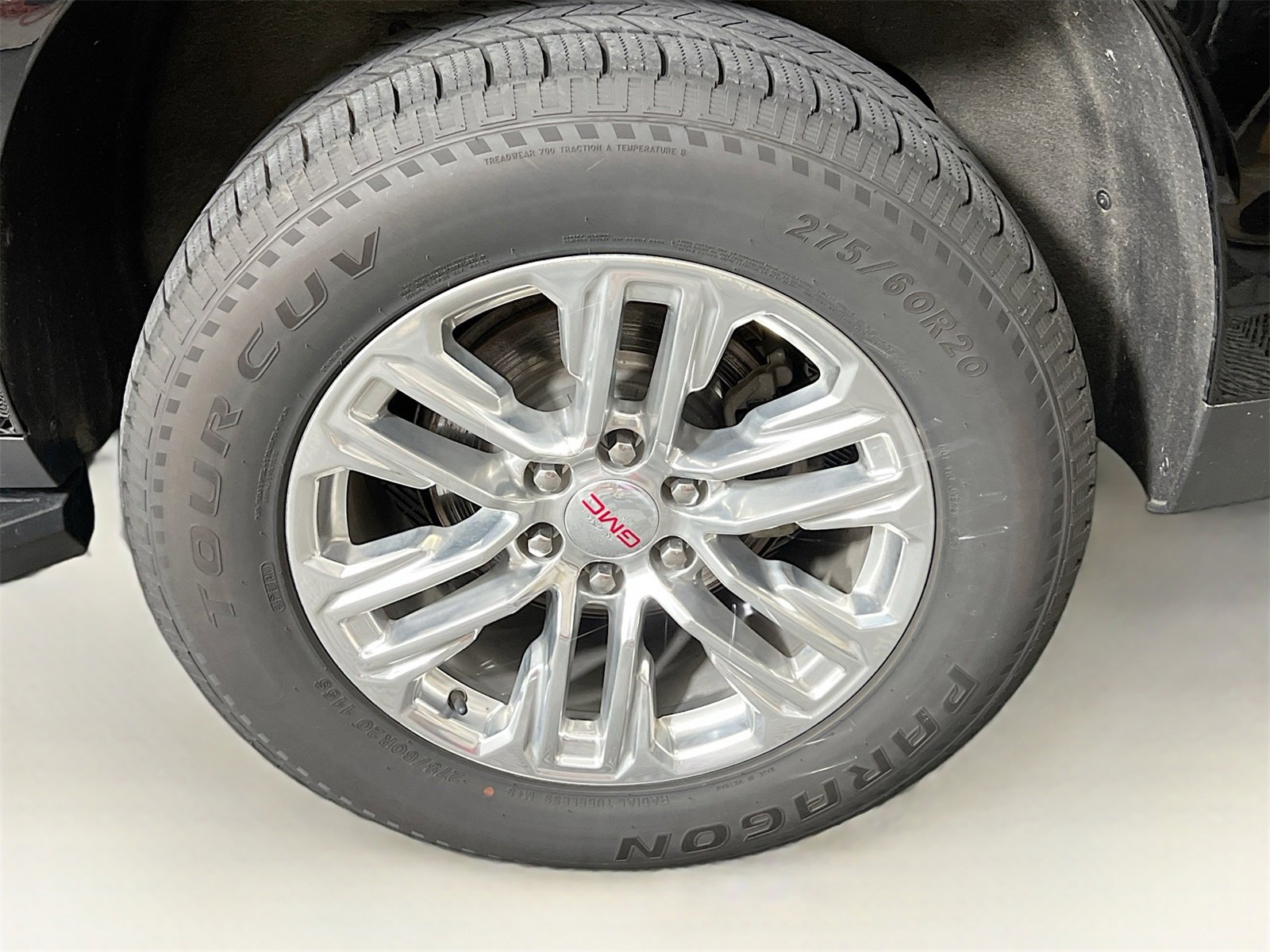 Used 2023 GMC Yukon XL SLT image 35