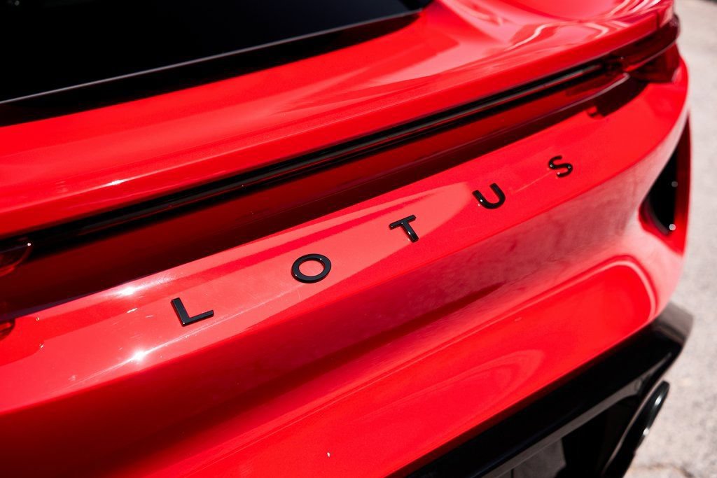 Used 2025 Lotus Emira RWD image 11