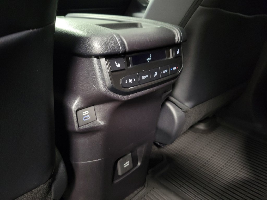 Used 2026 Toyota Grand Highlander AWD Hybrid image 33