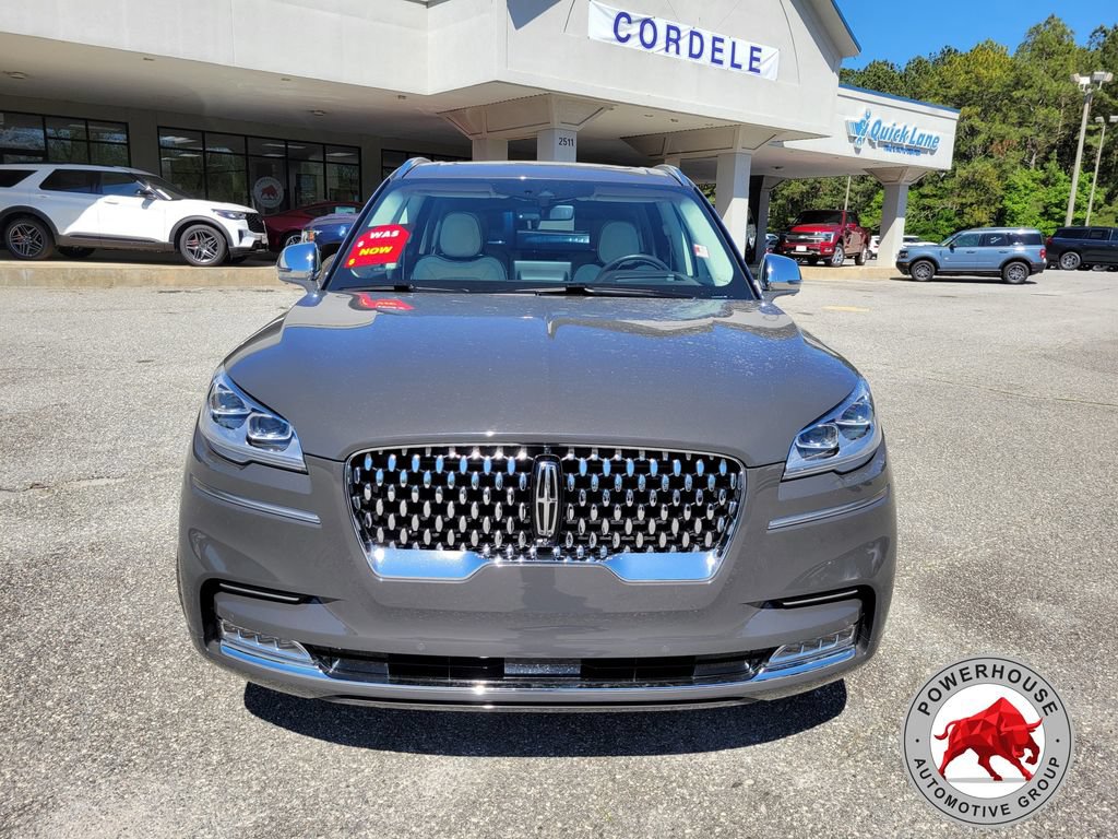 Used 2022 Lincoln Aviator Black Label w/ Dynamic Handling Package AWD/4WD image 10