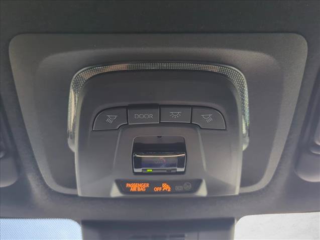 New 2026 Toyota Corolla SE FWD image 17