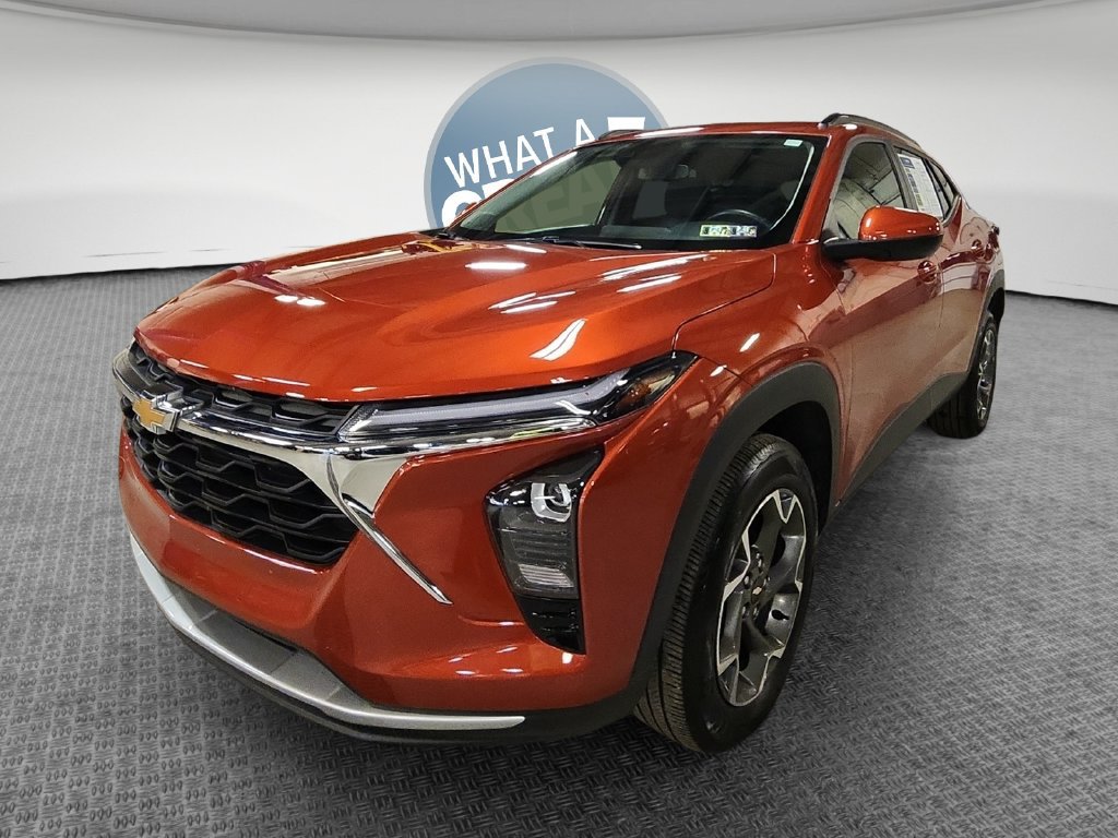 Certified 2024 Chevrolet Trax LT w/ Driver Confidence Package FWD image 9