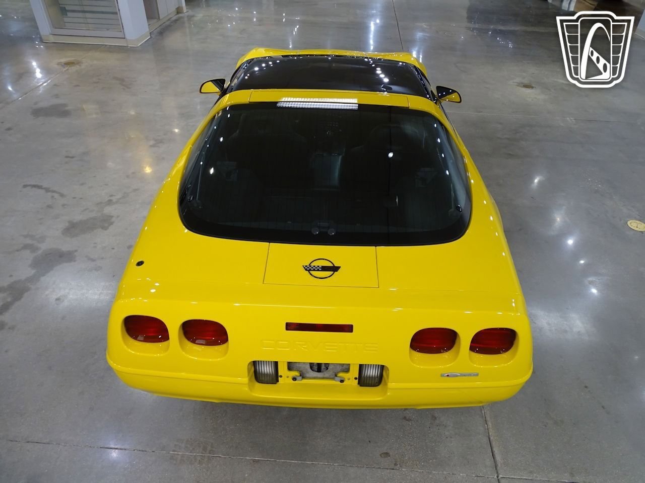 Used 1996 Chevrolet Corvette Coupe RWD image 12