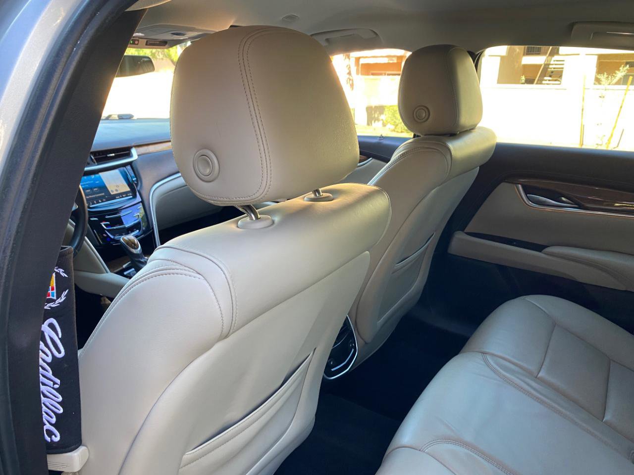 Used 2018 Cadillac XTS Luxury FWD image 33