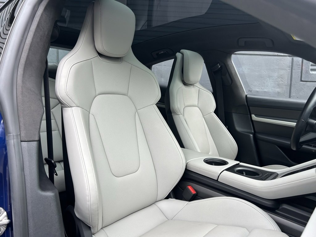 Certified 2021 Porsche Taycan Turbo S image 22