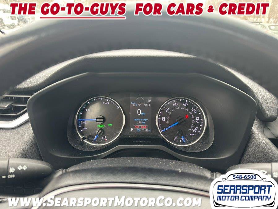 Used 2020 Toyota RAV4 XLE image 10