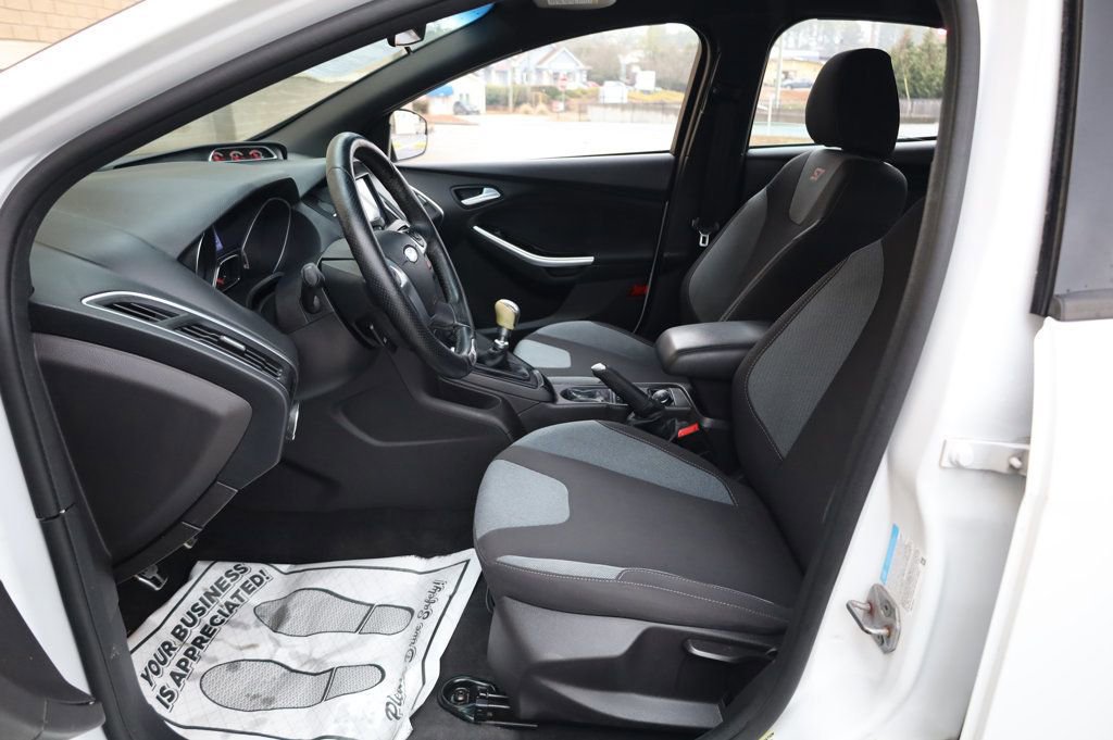 Used 2014 Ford Focus ST image 13