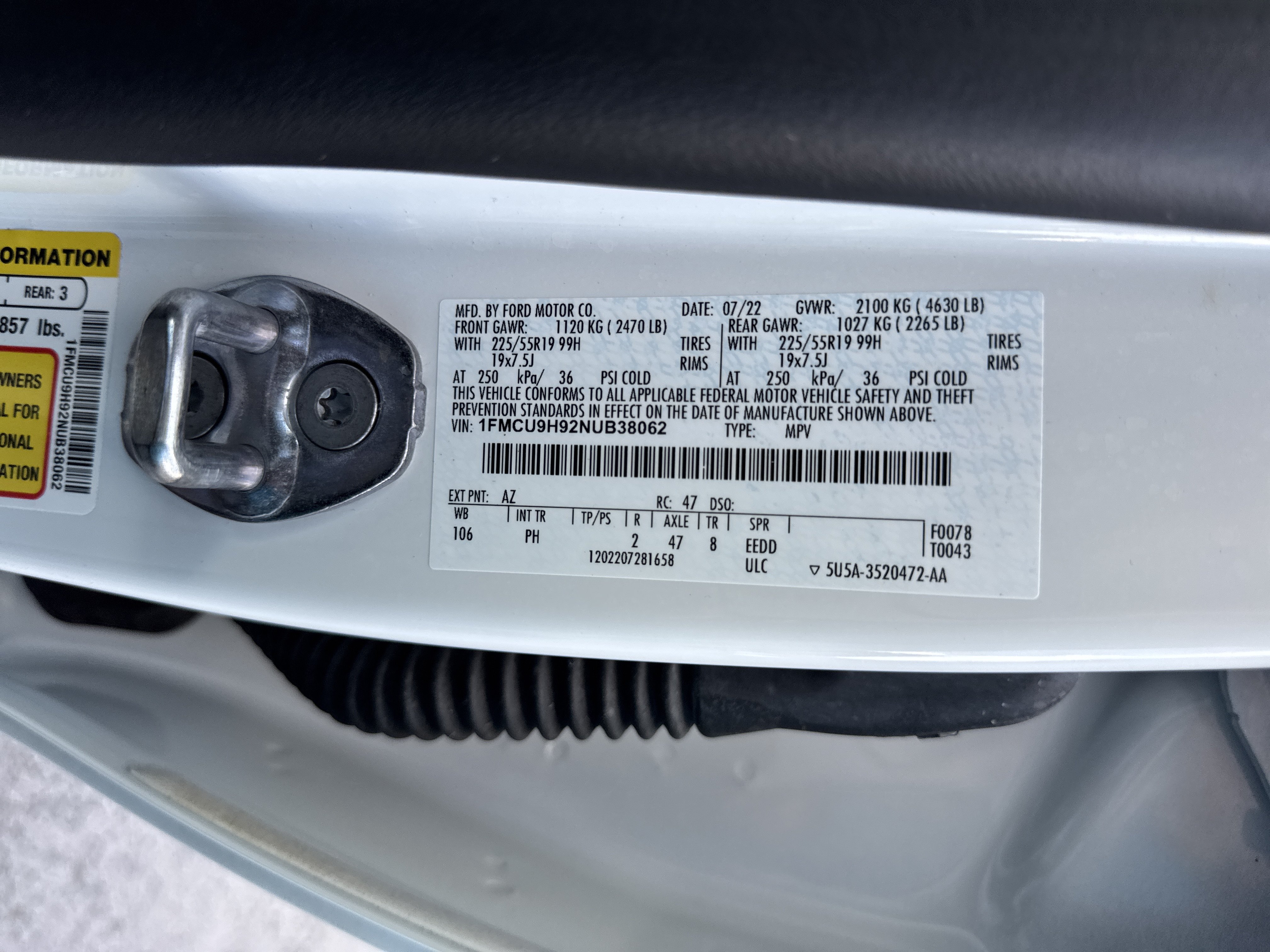 Used 2022 Ford Escape SEL w/ SEL Stealth AWD Package image 33