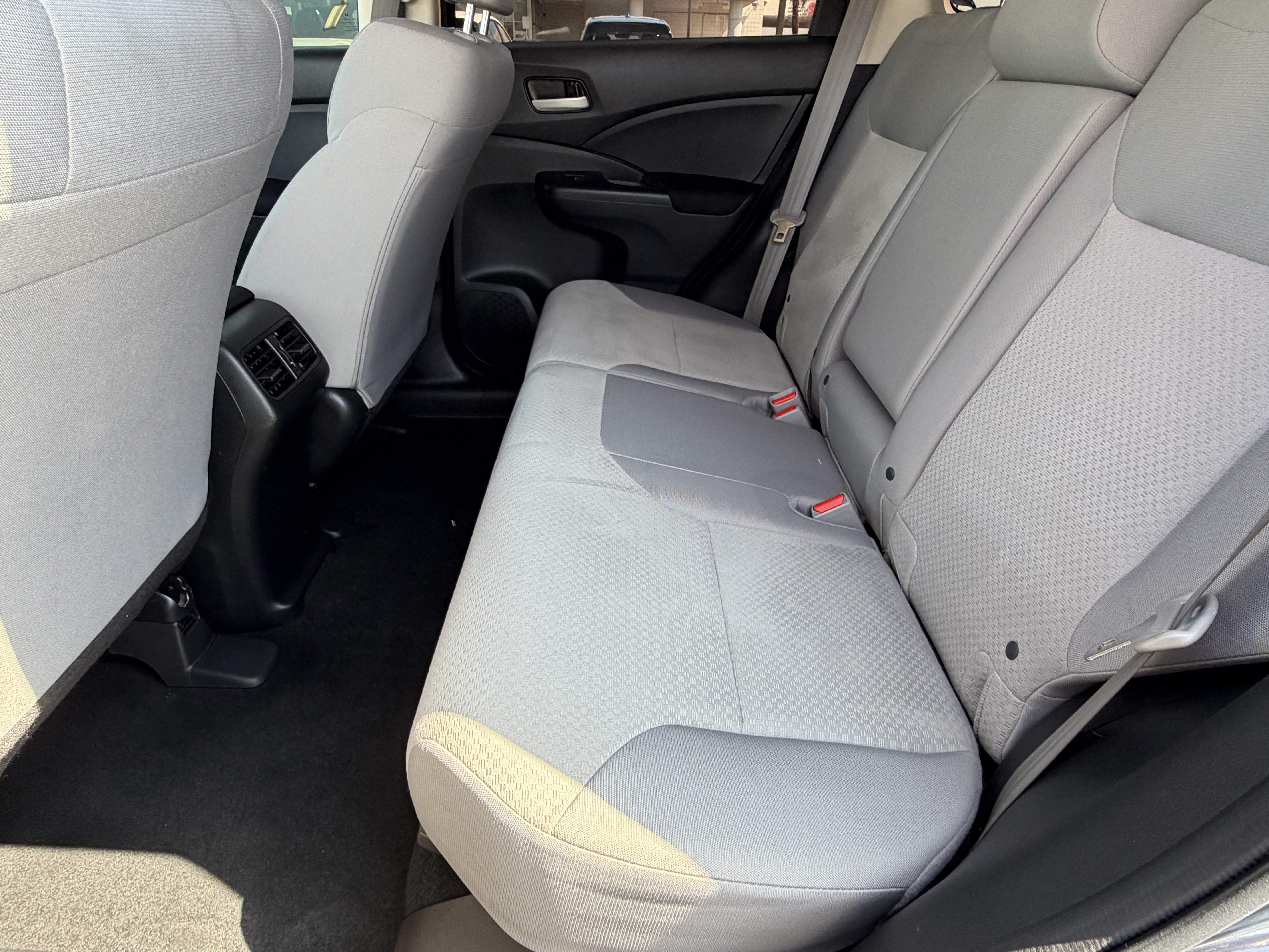 Used 2016 Honda CR-V SE image 25
