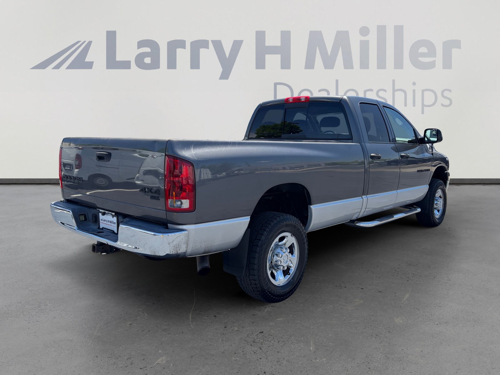 Used 2004 Dodge Ram 2500 Truck SLT w/ Trailer Tow Group AWD/4WD image 5