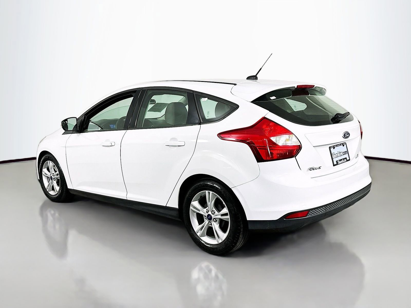 Used 2014 Ford Focus SE FWD image 5