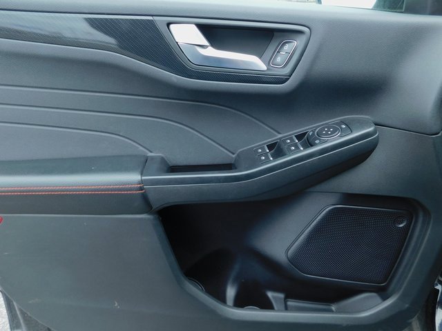 Used 2024 Ford Escape ST-Line image 26