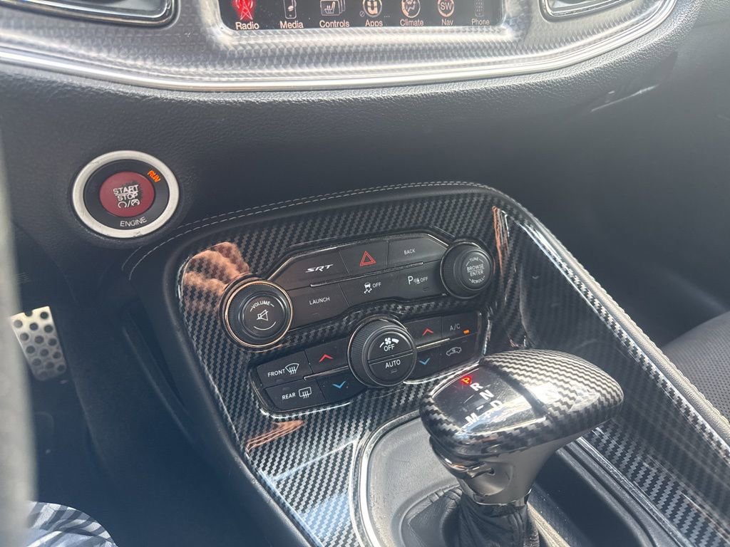 Used 2015 Dodge Challenger SRT Hellcat RWD image 17