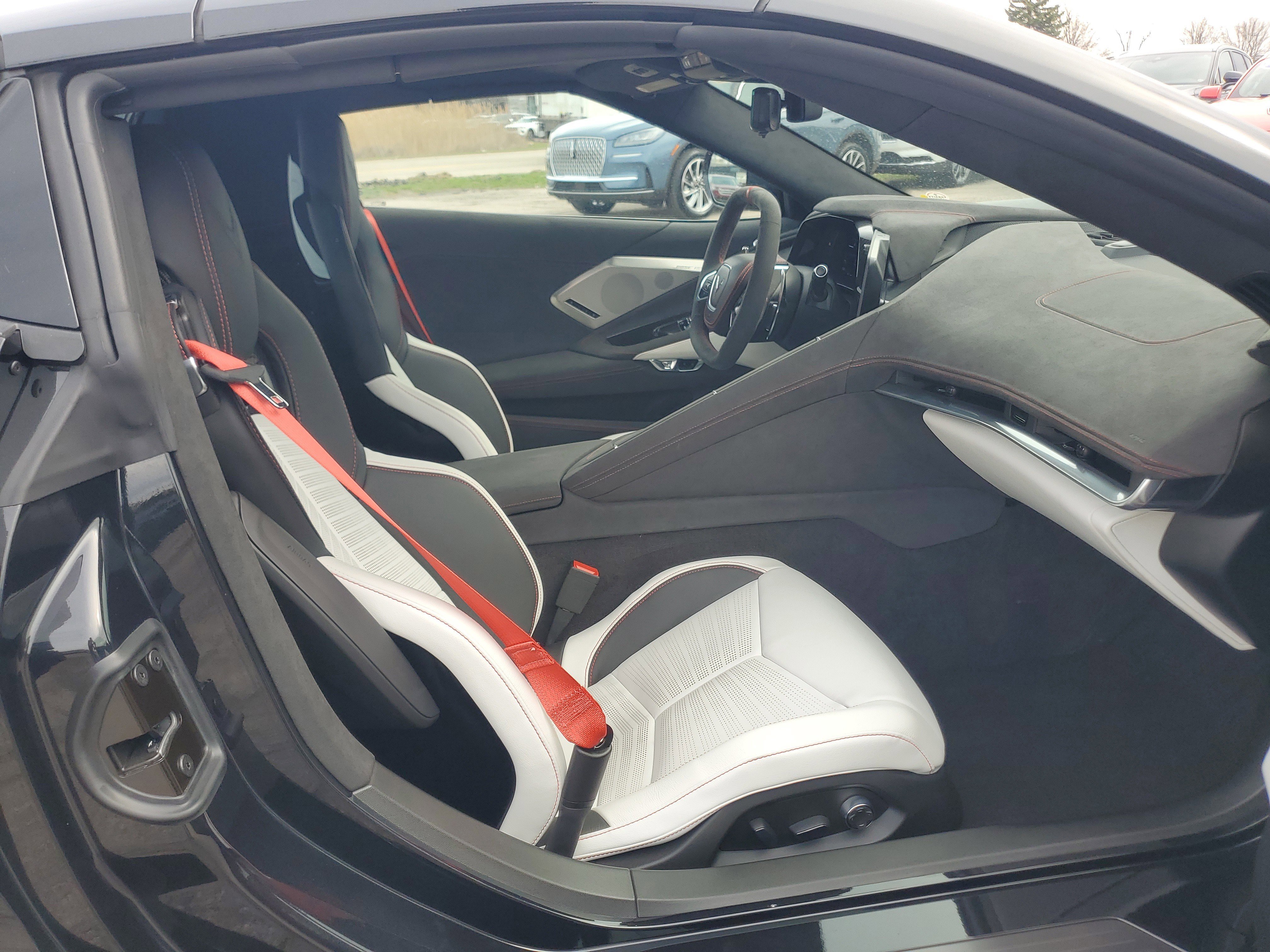 Used 2023 Chevrolet Corvette Stingray Premium Conv RWD image 8