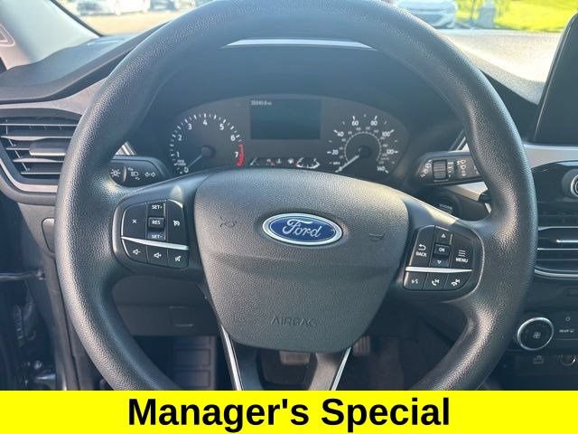 Used 2022 Ford Escape SE FWD image 16