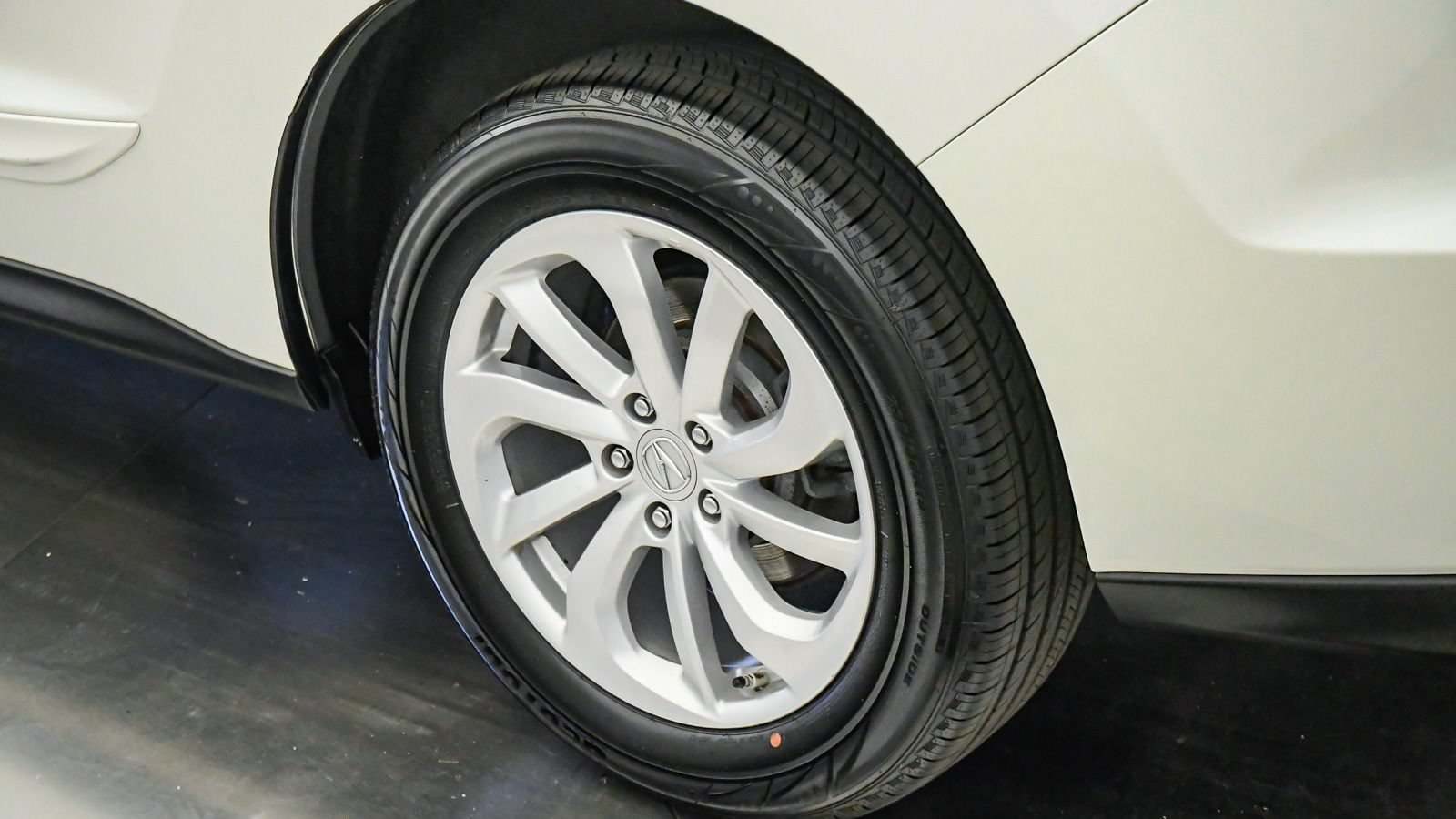 Used 2018 Acura RDX AWD w/ Technology Package image 11