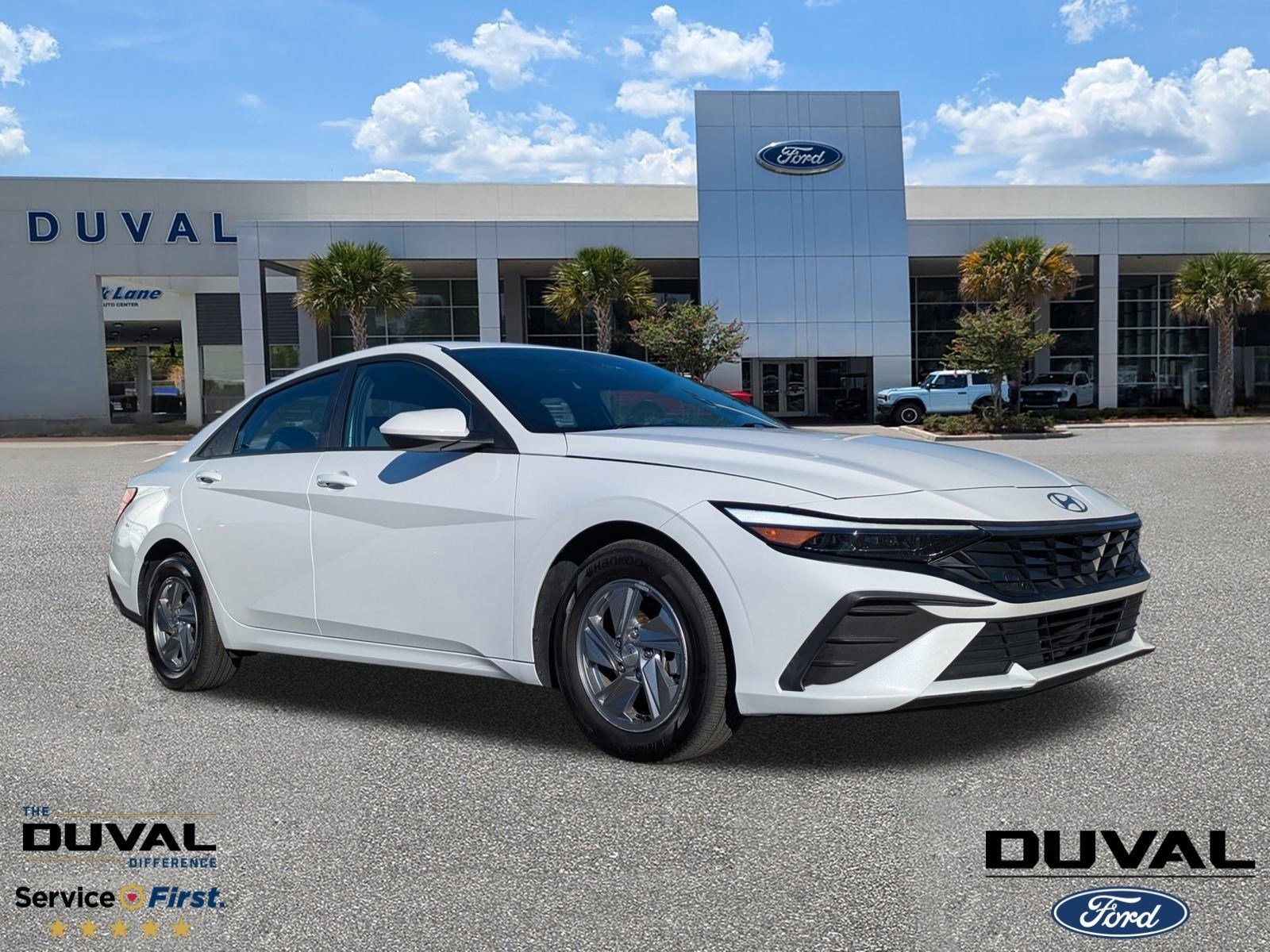 Used 2024 Hyundai Elantra SE