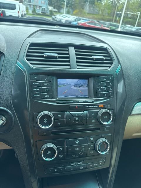 Used 2016 Ford Explorer 4WD image 31