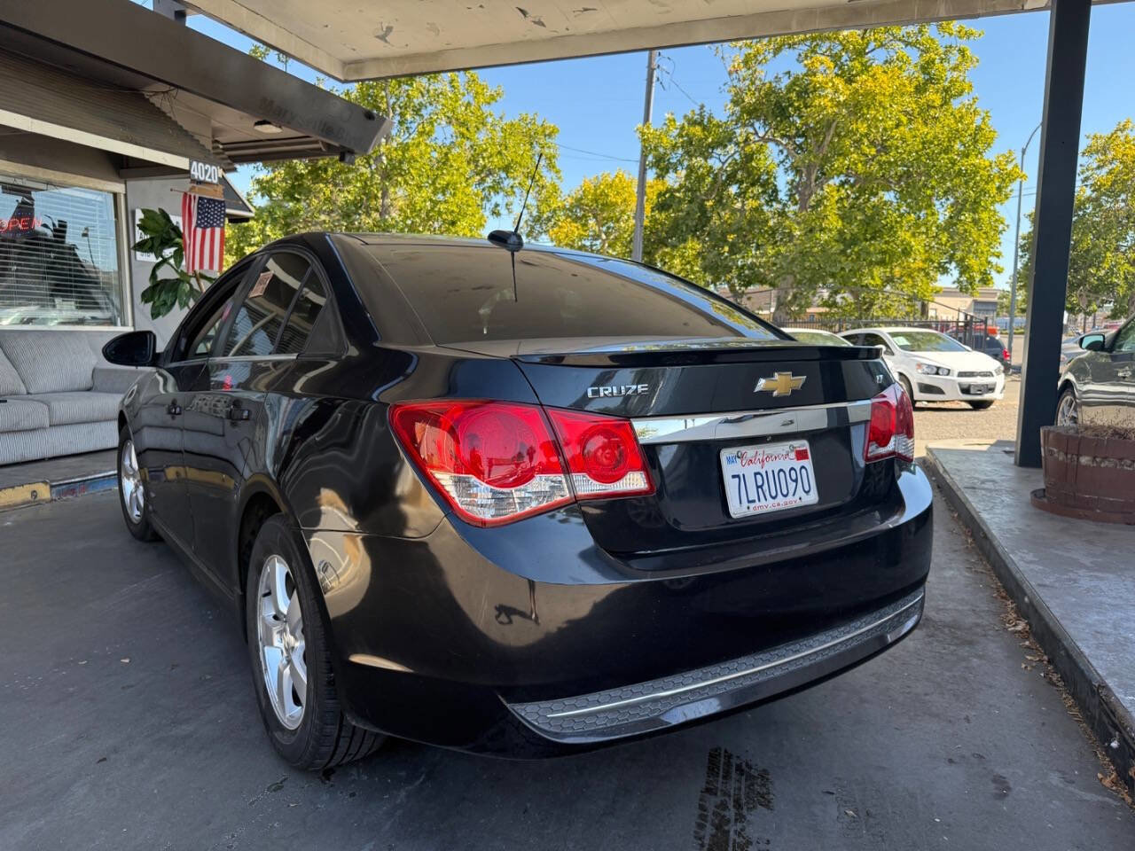 Used 2015 Chevrolet Cruze LT image 7