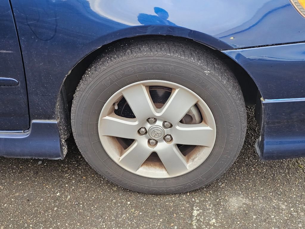 Used 2007 Toyota Corolla S image 9