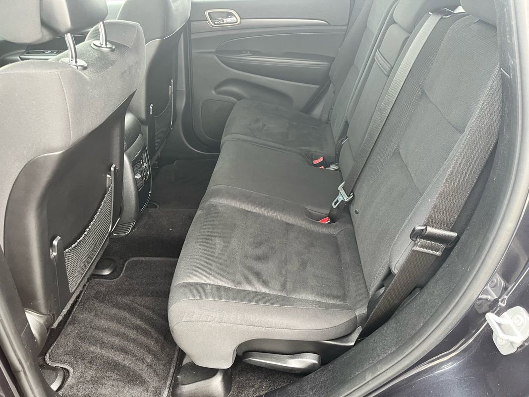 Used 2015 Jeep Grand Cherokee Laredo w/ Quick Order Package 23E image 17