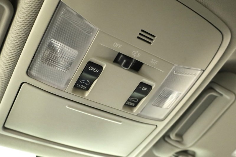 Used 2016 Toyota RAV4 XLE image 30