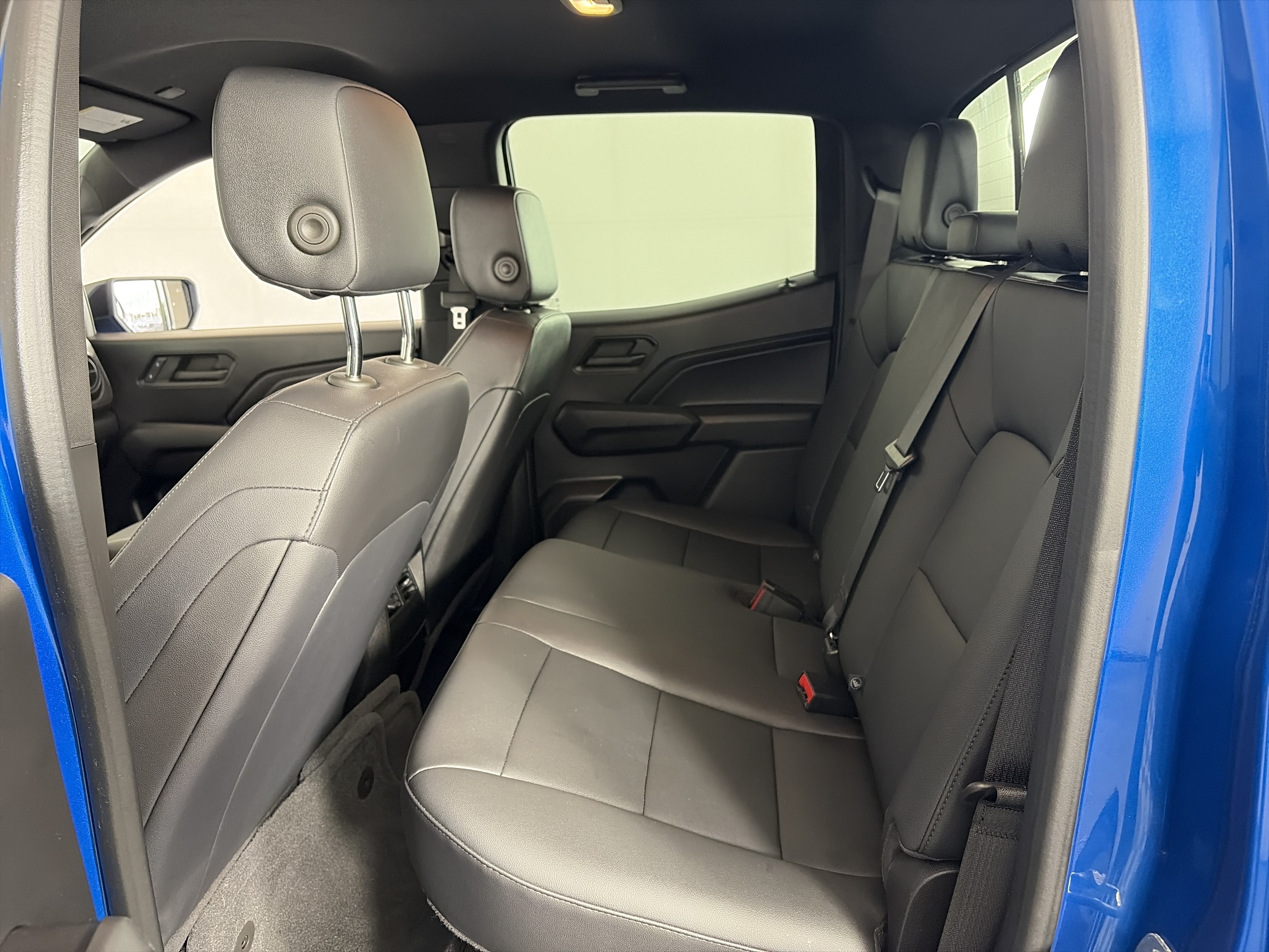 Certified 2024 Chevrolet Colorado Trail Boss w/ Advanced Trailering Package AWD/4WD image 7